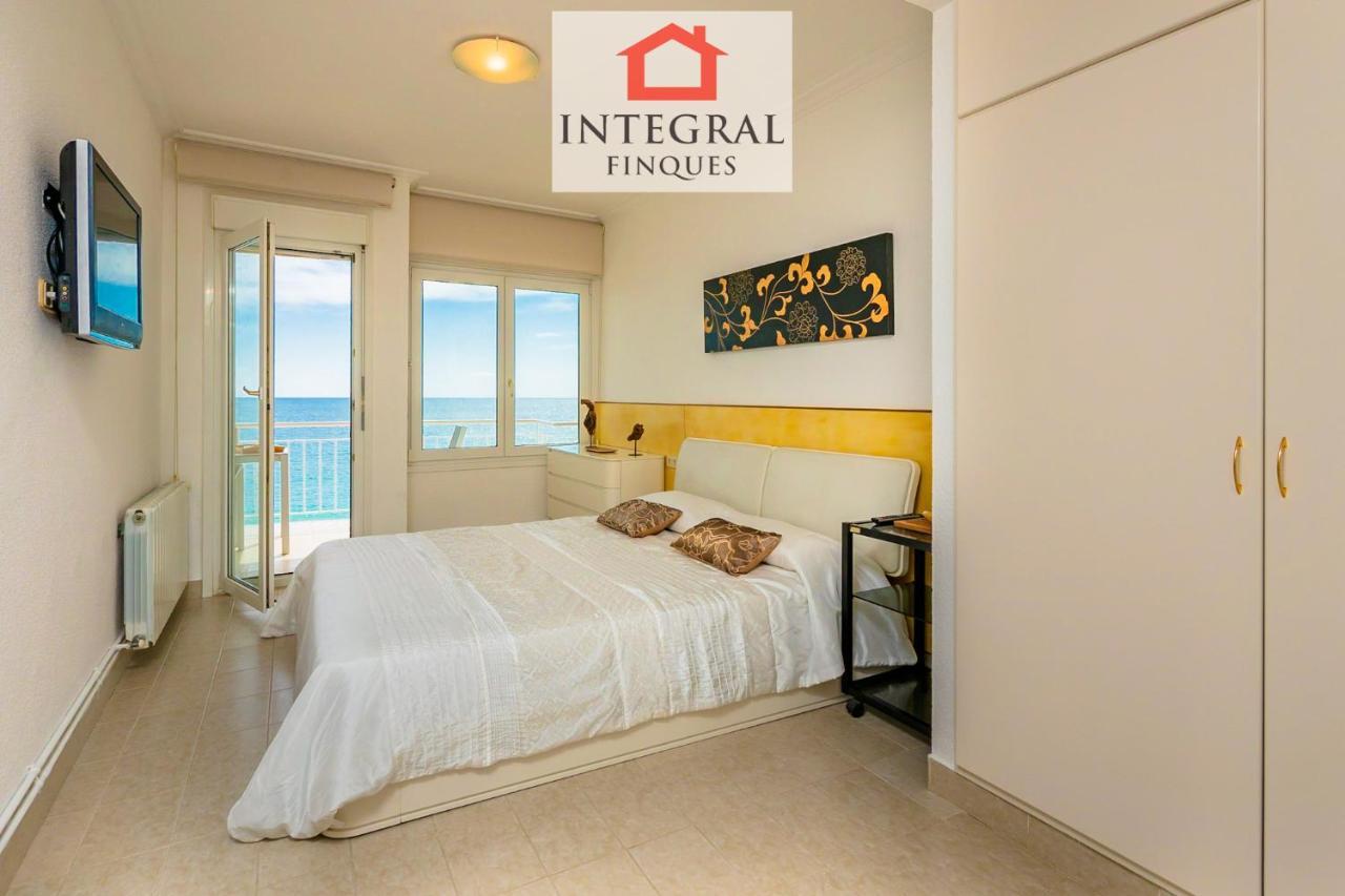 Atlantis Palamos Home Exterior photo